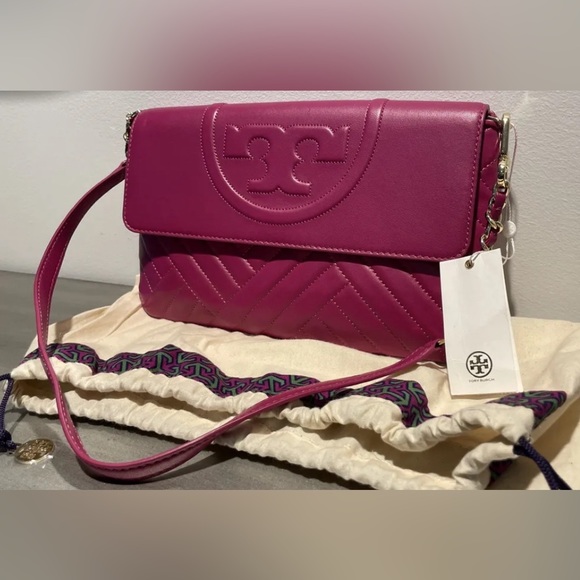 NWT Tory Burch Alexa Convertible Clutch in  Party Fuchsia 🩷 - Picture 7 of 16